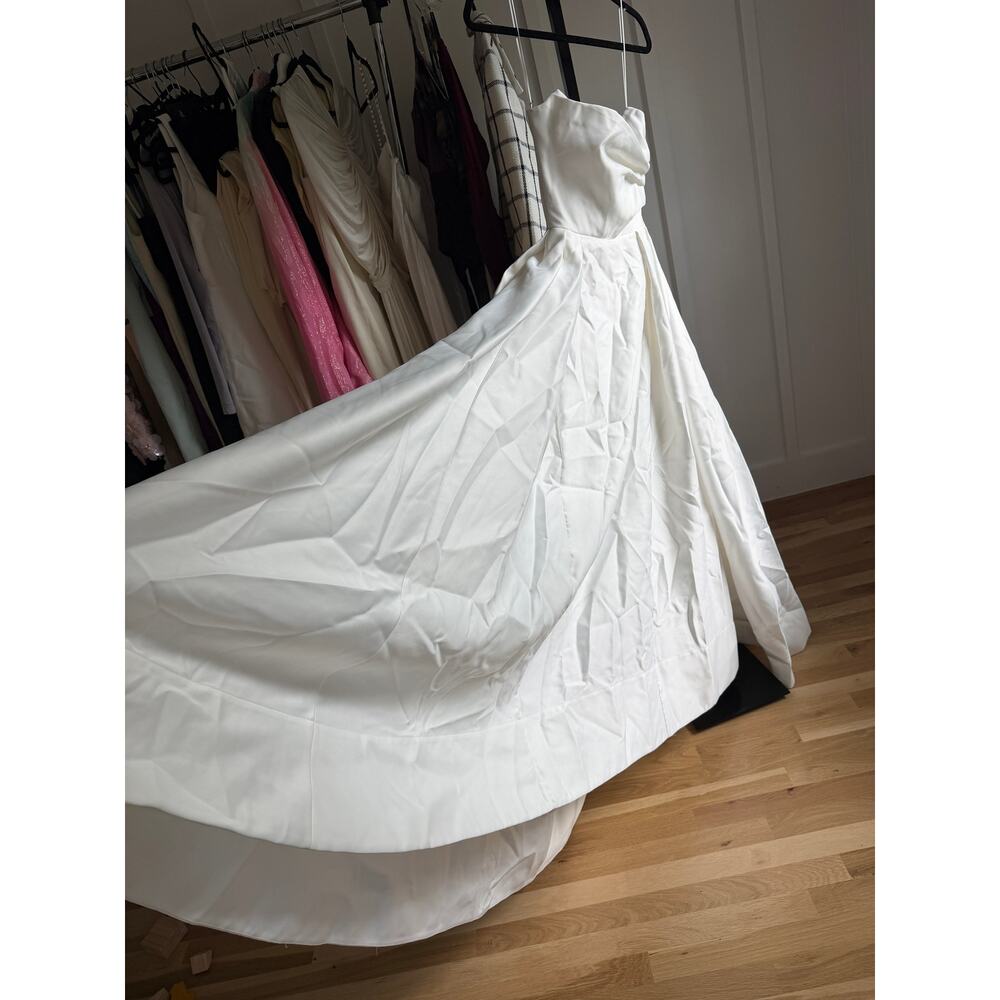 SAU LEE Barbara Gown in White - Picture 7 of 16